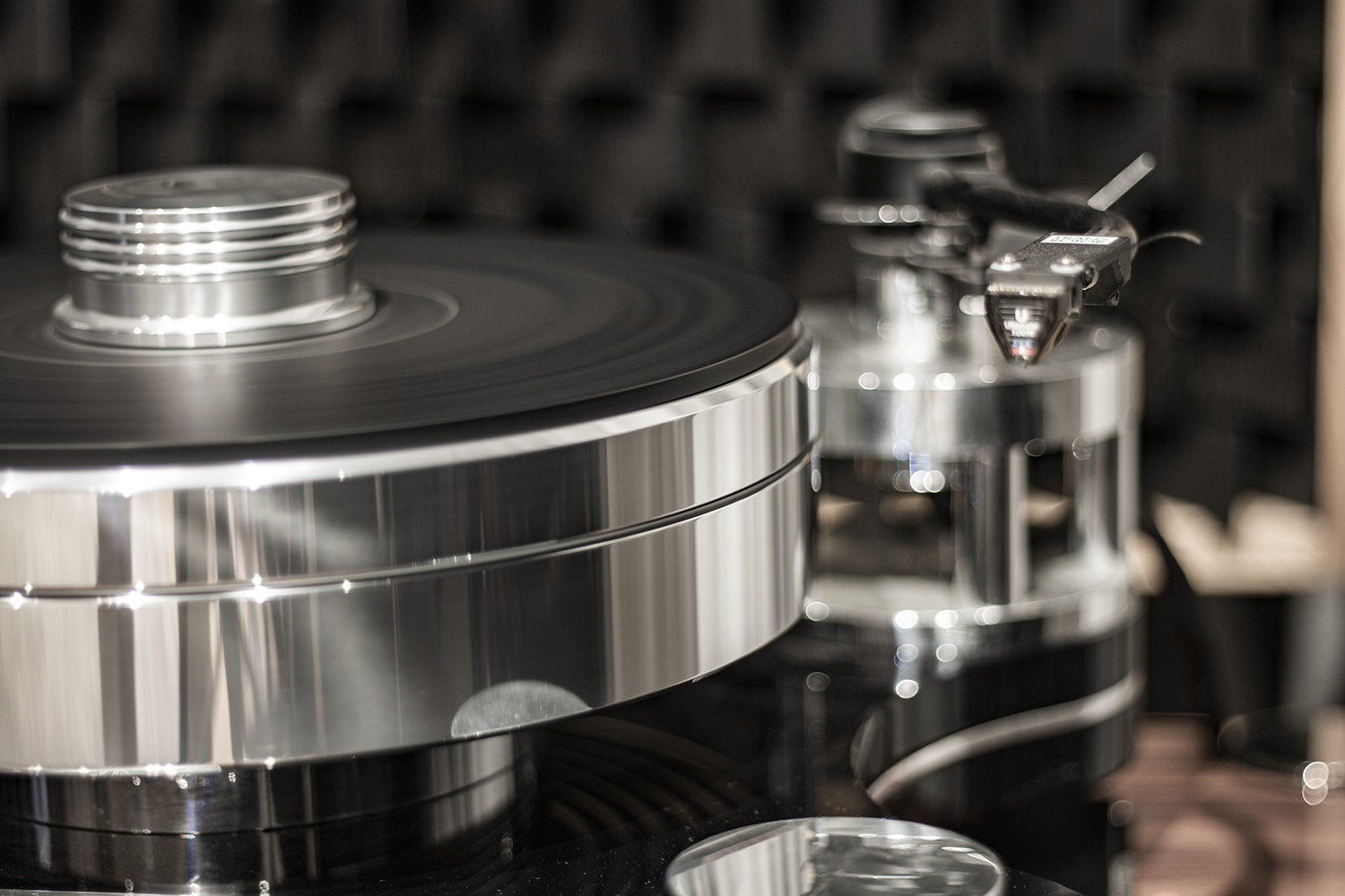 Gramofon Transrotor.