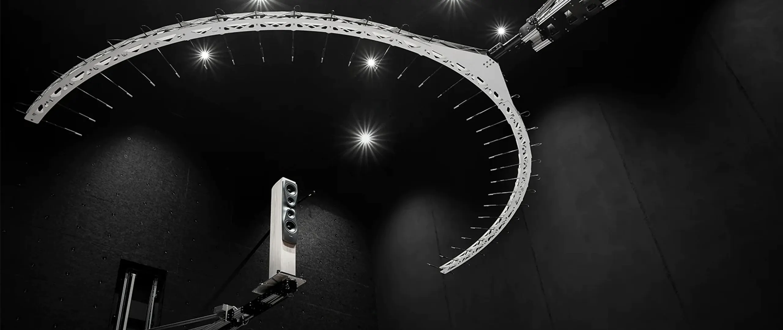 Kolumny hi end dynaudio.